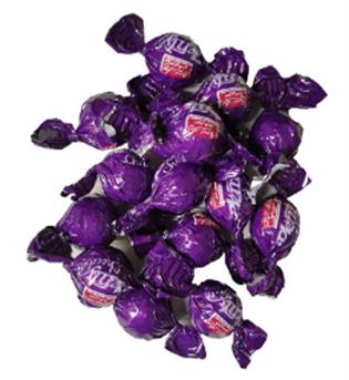 شکلات توپی شیرین عسل با مغزی برنجک