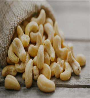 بادام هندی بو داده(کم نمک) سایز 240